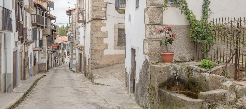 Apartamentos en Candelario, Candelario — photo 1