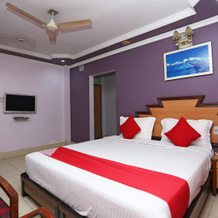 OYO 24916 Hotel Aquatic Palace, 查克达哈 — 照片 2