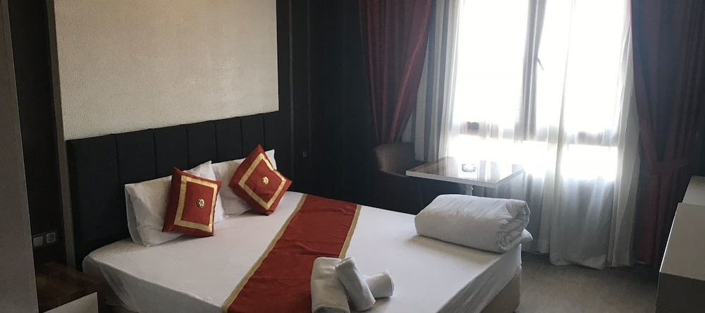Ozcelik Hotel, Salihli — photo 1