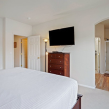 Old Mill Magic 2 Bedroom Townhouse by RedAwning, Bend — photo 5