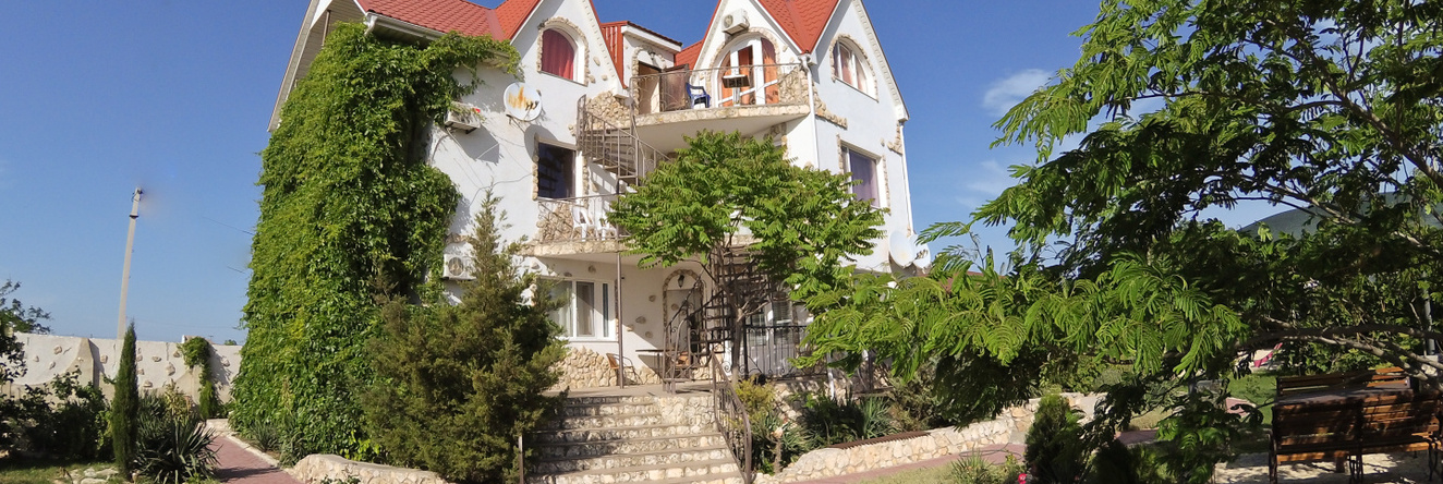 Alfa Guest House, 奥列尼夫卡 — 照片 1