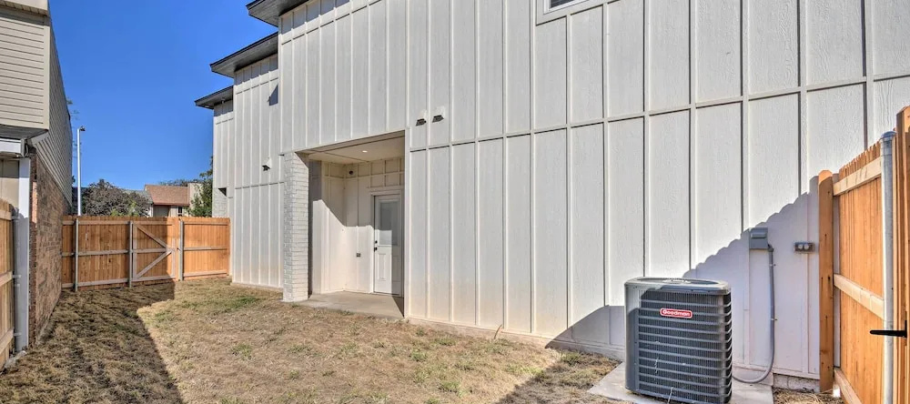 Bright Amarillo Townhome Near Parks & Town!, Амарилло — фото 1