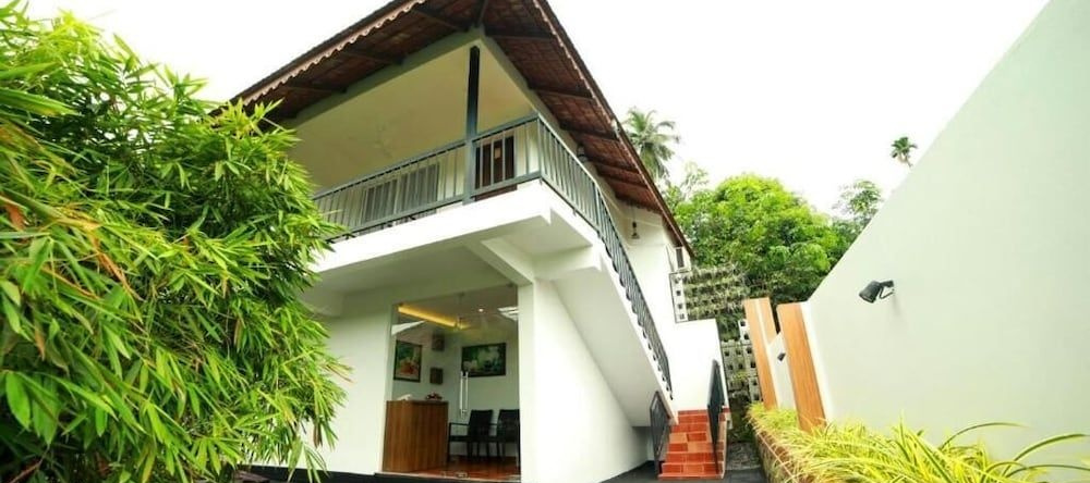 Athirapilly Green Trees, Атирапалли — фото 1