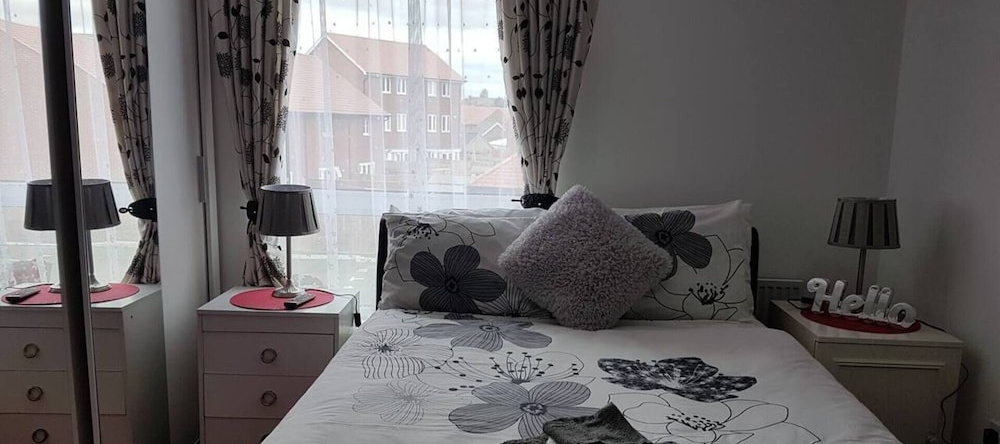Modern Apartment Minutes From Central London, UK, Ebbsfleet Valley — photo 1
