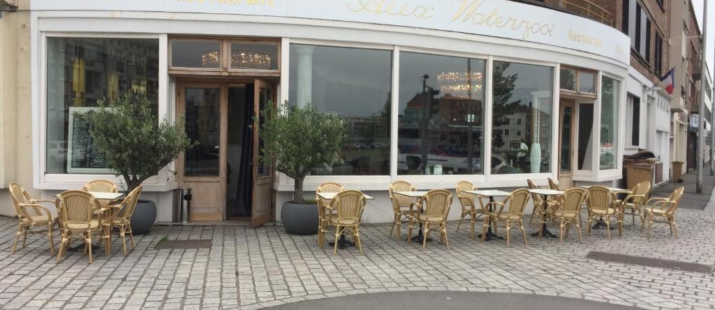 Aux waterzooi Hotel Merveilleux cote port, 敦刻尔克 — 照片 1