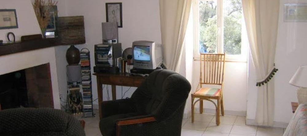 Apartment With 2 Bedrooms in Speloncato, With Wonderful Mountain View,, 斯佩隆卡托 — 照片 1