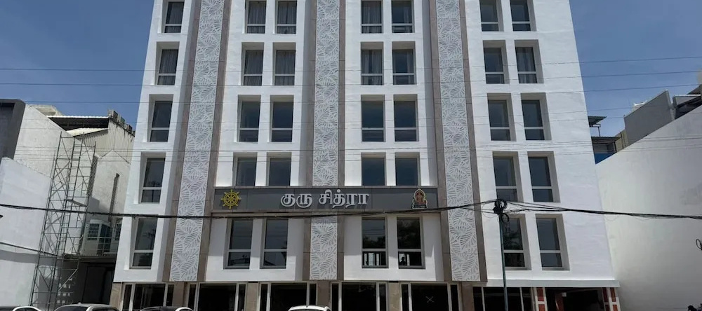 Guru Chitra, 蒂鲁琴杜尔 — 照片 1