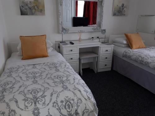 Heatherlea Guest House, Wilmslow — photo 1