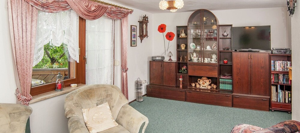 Quaint Apartment in Zella-mehlis With Garden, 策拉-梅利斯 — 照片 1