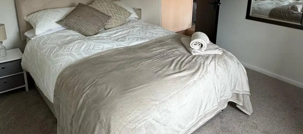Cottage - Sleeps 4 - Pet Ok - Patio - Parking, Middlewich — photo 1