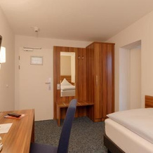 Alfa Hotel, Sankt Ingbert — photo 4