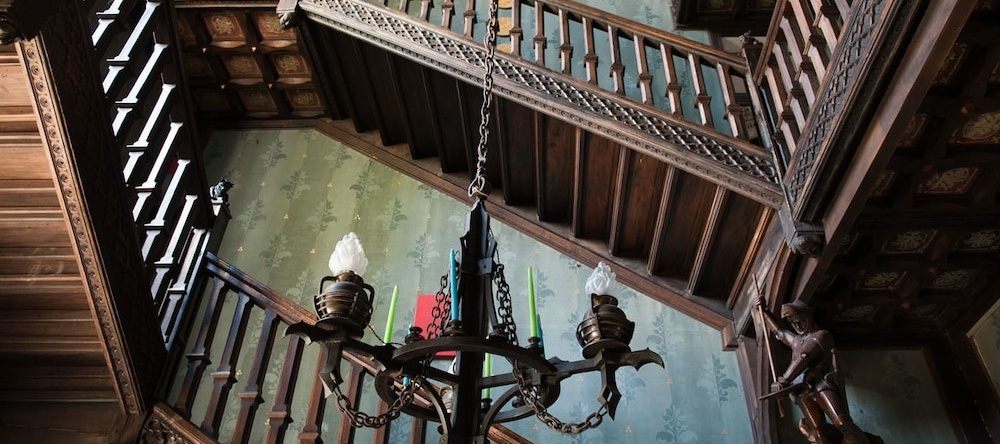 Chateau du Bois de la Lune, Angerville-la-Campagne — photo 1