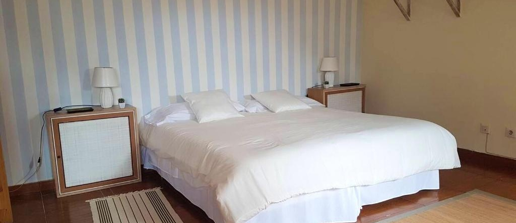 House With 4 Bedrooms in Asturias, With Enclosed Garden and Wifi, 阿维莱斯 — 照片 1