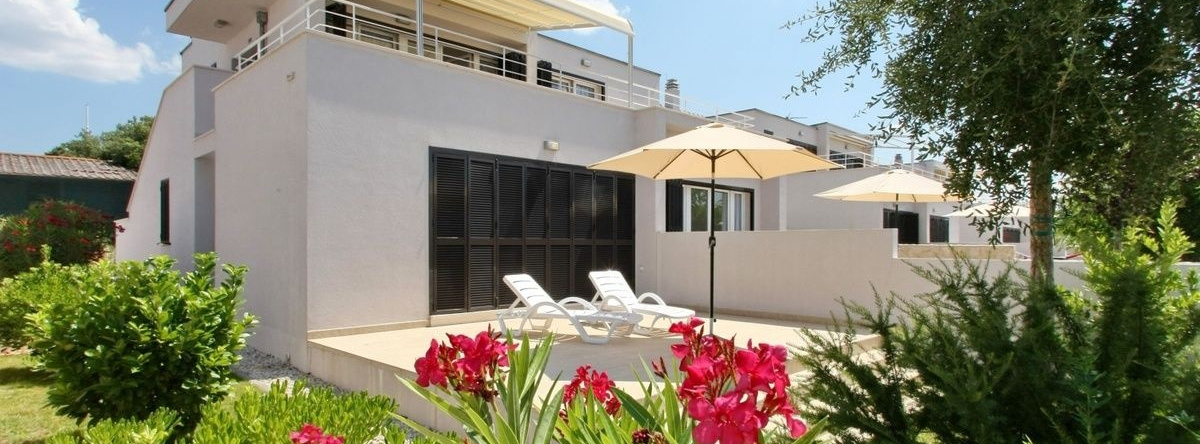 Sunnyside Apartments Petrčane, 佩特尔察内 — 照片 1