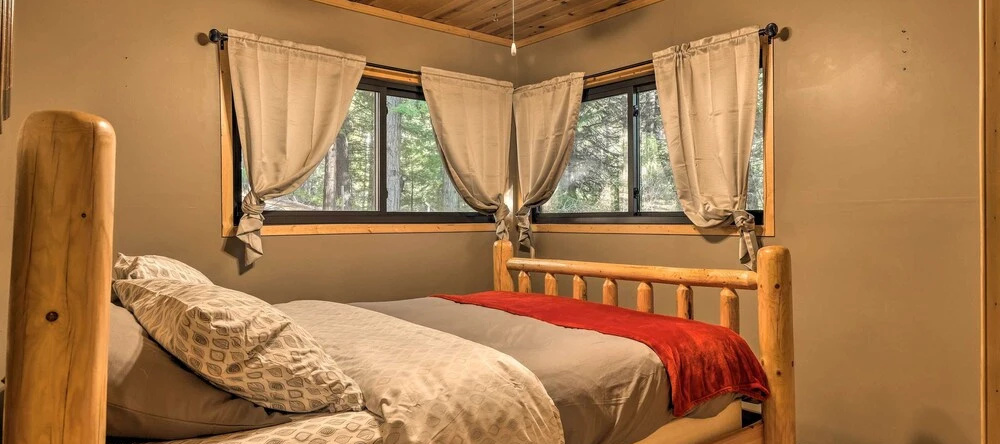 Camp Connell Cabin Near Vineyards & Hiking, Dorrington — photo 1