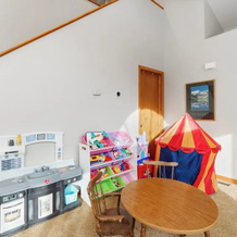 Stand-alone Mountain Home, Private Hot Tub and Deck, Mountain Views #34 by Summit County Mountain Retreats, 狄龙 — 照片 5