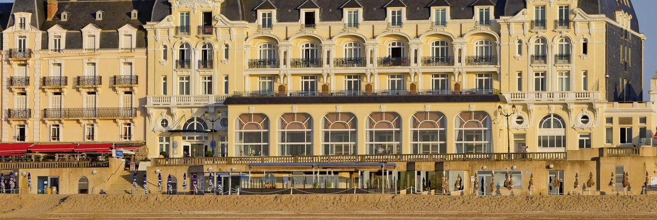Le Grand Hotel De Cabourg - Mgallery Collection, Кабур — фото 1