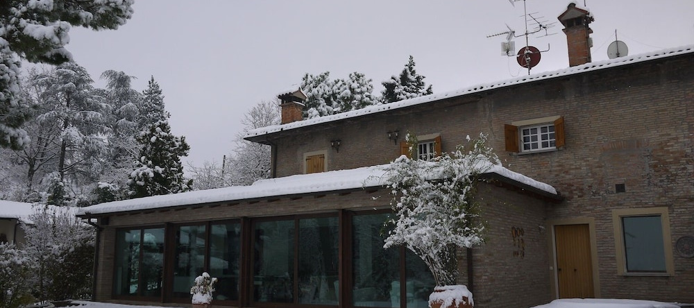 Villa Monte Quercione, Zola Predosa — photo 1