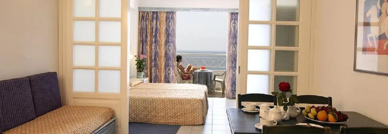 St. George Gardens & Suites, 赫洛拉卡 — 照片 1