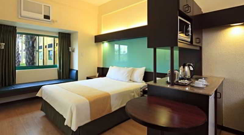 Microtel Inn & Suites Cabanatuan, Кабанатуан — фото 1