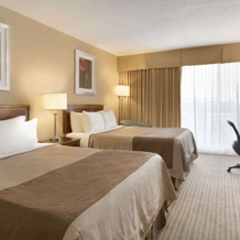 Ramada by Wyndham Belleville Harbourview Conference Centre, 贝尔维尔 — 照片 4