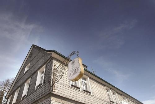 Hotel Restaurant Rosine, 埃内佩塔尔 — 照片 1