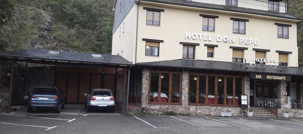Hotel Restaurante Don Pepe, 加伦德 — 照片 1