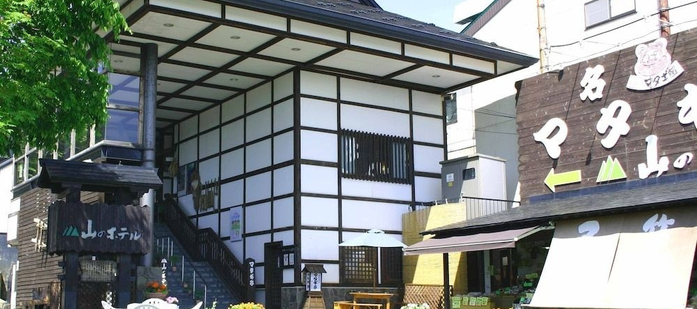 Dake Onsen Yamano Hotel, Хиросаки — фото 1