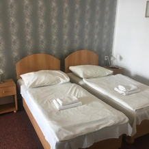 Hotel & Penzion City, 帕尔杜比采 — 照片 2