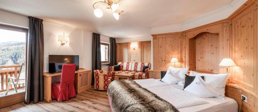 Parkhotel Holzerhof, 里奥迪普斯泰里亚 — 照片 1