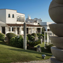 Sulia House Porto Rotondo, Curio Collection by Hilton, 奥尔比亚 — 照片 2