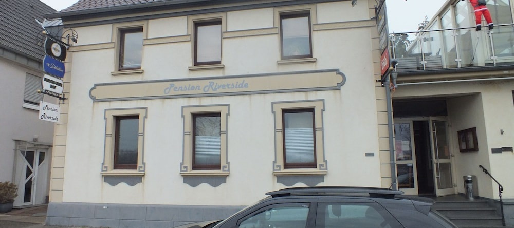 Pension Riverside am Rhein, 勒沃库森 — 照片 1