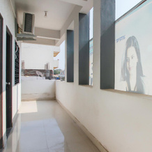 OYO 46968 Mahakal Inn, 楠代德 — 照片 2