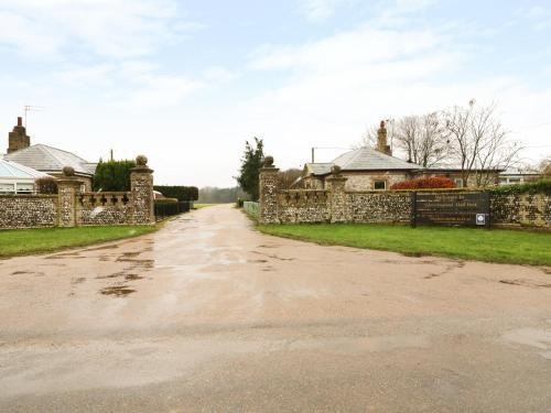 2 Haveringland Hall Holiday Lodge Park, Истгейт — фото 1