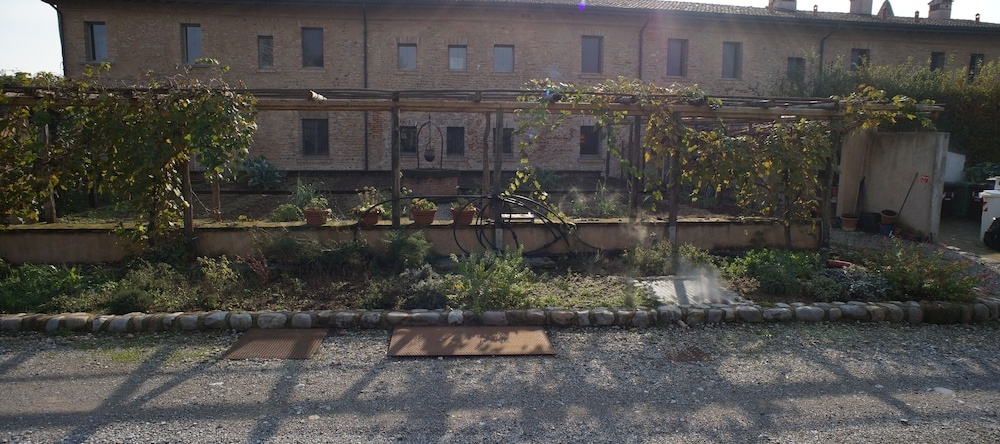 Corte Breda Agriturismo Bed & Breakfast, 基亚里 — 照片 1