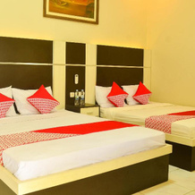 OYO 816 The SO Hotel, 巴图卡拉斯 — 照片 2