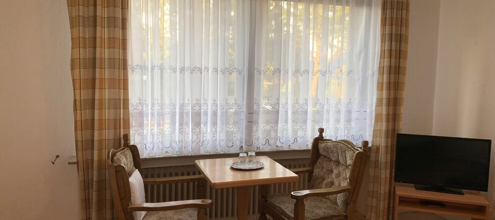 Hotel Jeong, Мёрс — фото 1