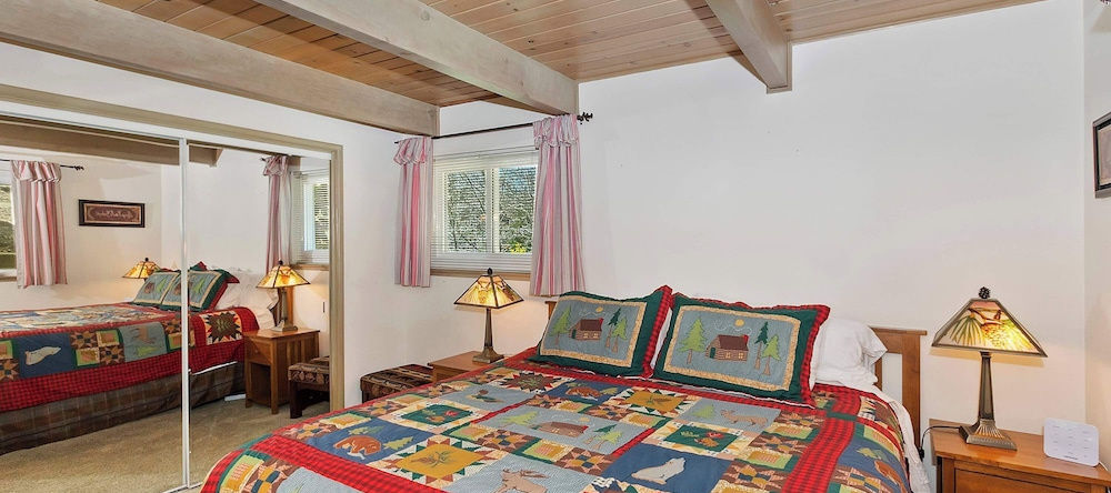 Bow N Arrow Lodge For 8!, Норт-Шор — фото 1