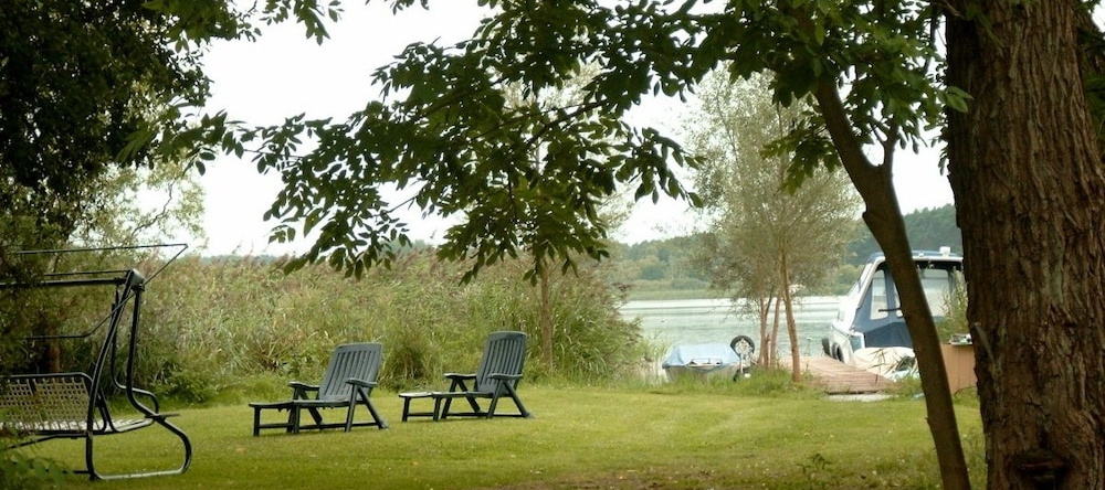 Ferienhäuser am Jabler See, 亚贝尔 — 照片 1