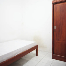 OYO Life 93038 Kost Putra Malilah, 卢马姜 — 照片 2