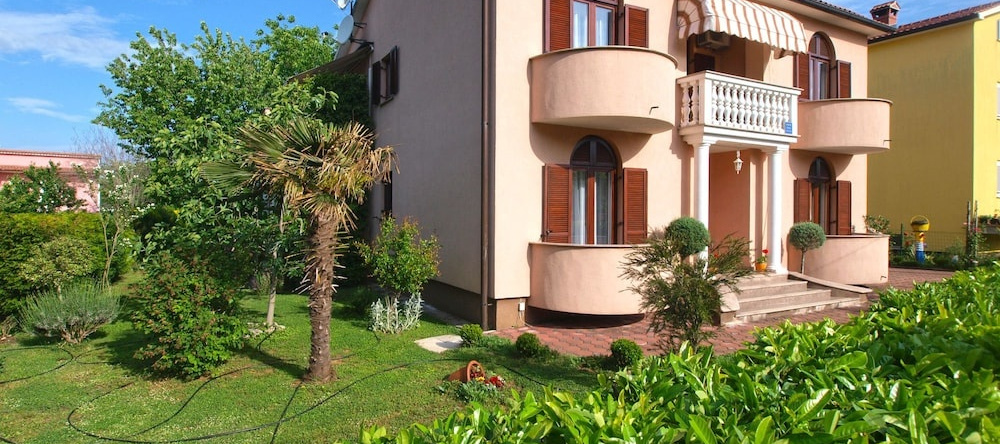 Apartment 91, Рипенда Вербанси — фото 1