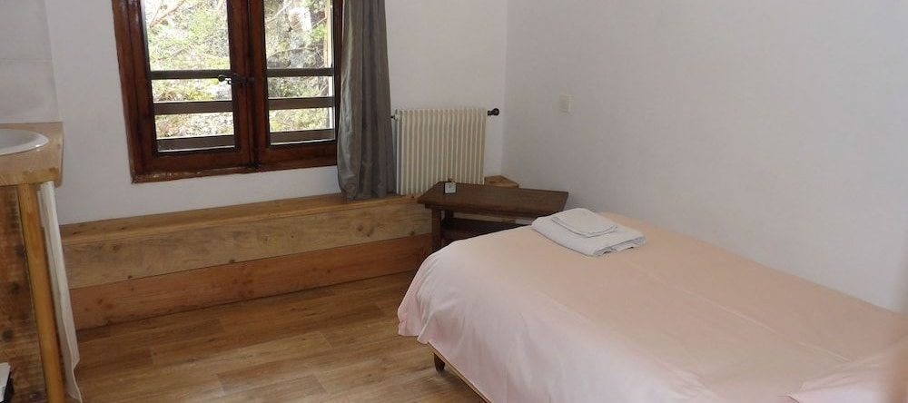 Logis Hôtel de l'Artuby, 塞拉农 — 照片 1