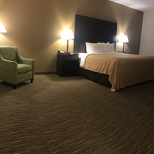 Econo Lodge Inn & Suites, 帕拉古尔德 — 照片 3