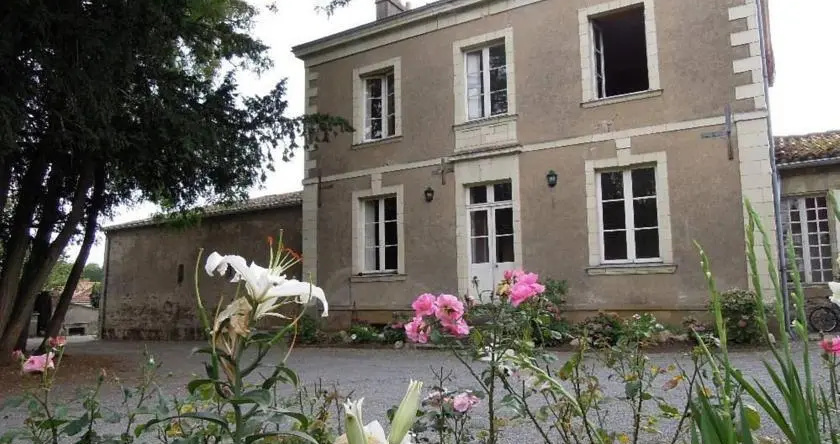 Domaine de la Foresterie, 韦尔图 — 照片 1