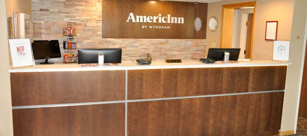 AmericInn Clear Lake, 克利尔湖 — 照片 1