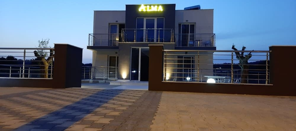 Alma Elegant Rooms, Сивири — фото 1