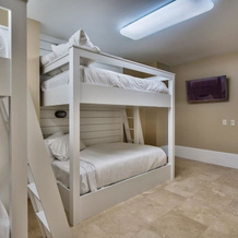 Villa Blanco 11 Bedroom Holiday Home by Five Star Properties, 德斯坦 — 照片 2