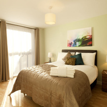 SACO Bracknell - Summer Place, 布拉克内尔 — 照片 4