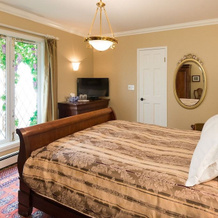 English Bay Inn Bed and Breakfast, Vancouver — photo 4