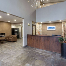 Travelodge By Wyndham Sarnia, Сарния — фото 2